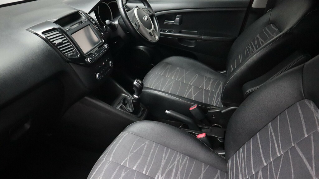 Kia Venga 3 Isg 1.6 Red #10
