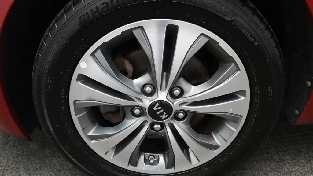 Kia Venga 3 Isg 1.6 Red #33
