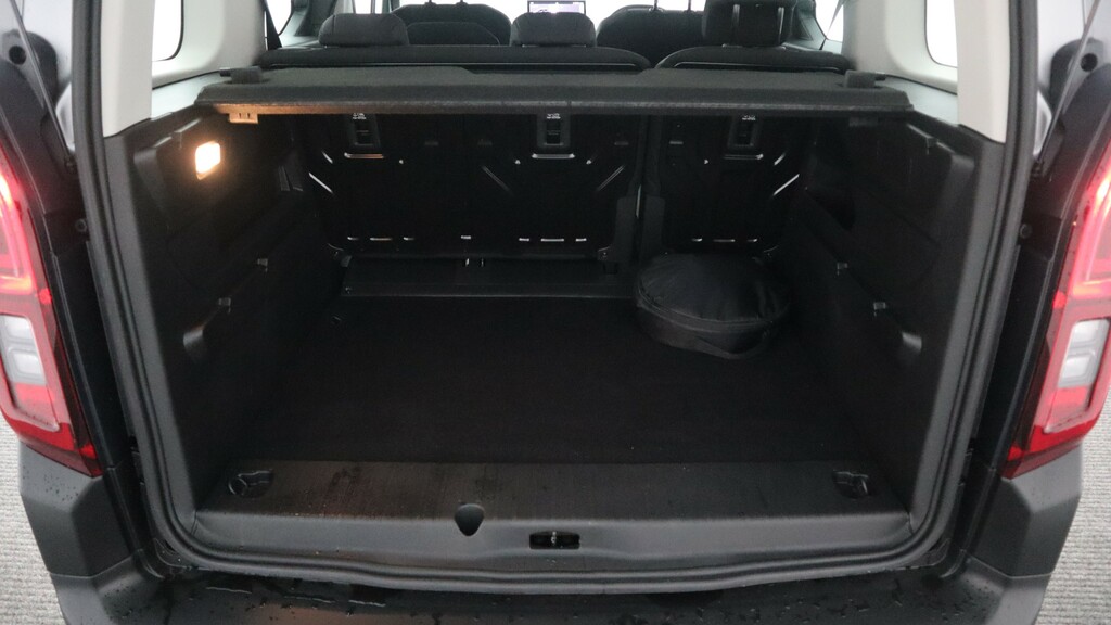 Citroen e-Berlingo 52Kwh Max M 7.4Kw Charger Blue #29