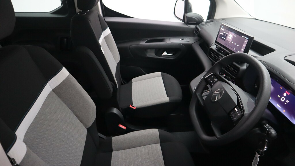 Citroen e-Berlingo 52Kwh Max M 7.4Kw Charger Blue #10