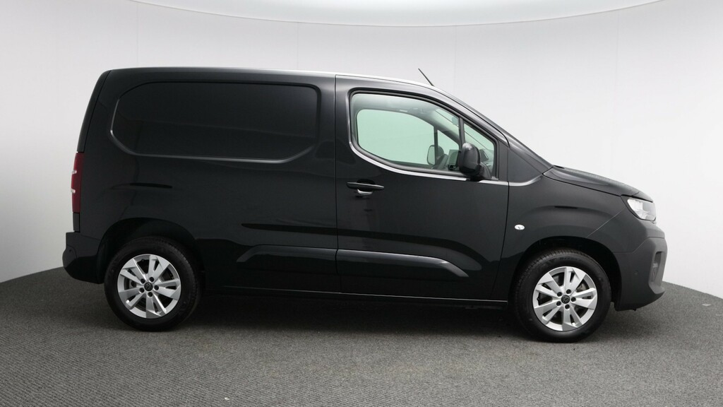 Peugeot Partner 1.5 Professional Plus Panel Van  #2
