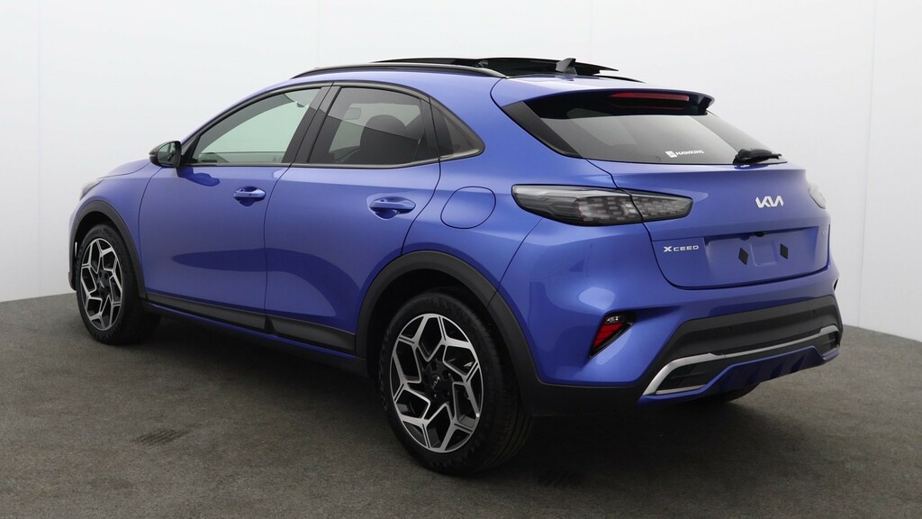Kia Xceed Orange #5