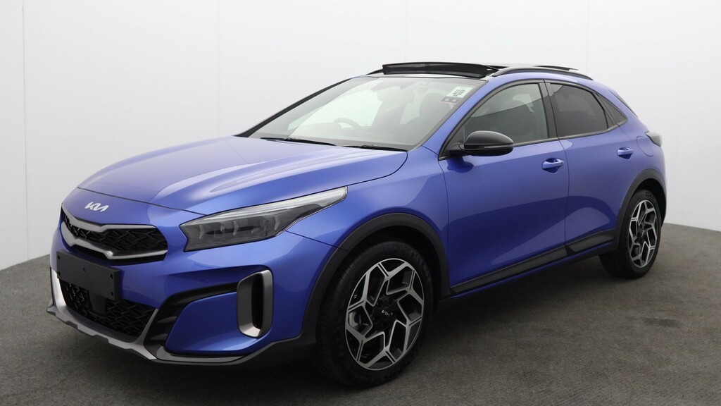Kia Xceed Orange #7