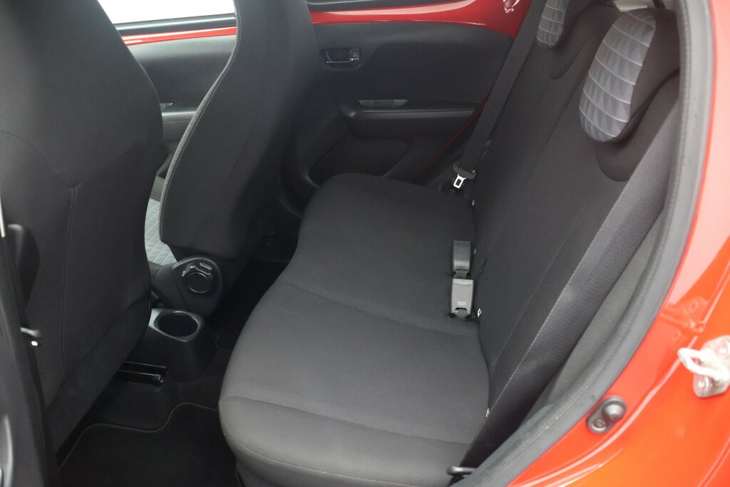 Peugeot 108 1.0 72 Active Red #10