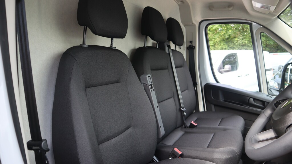 Peugeot Boxer Diesel White #8