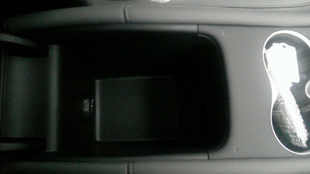 MG IM5 100Kwh Performance Saloon 4Wd 7 Grey #26