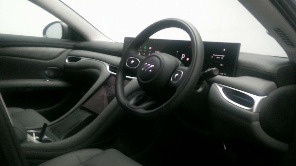MG IM5 100Kwh Performance Saloon 4Wd 7 Grey #10
