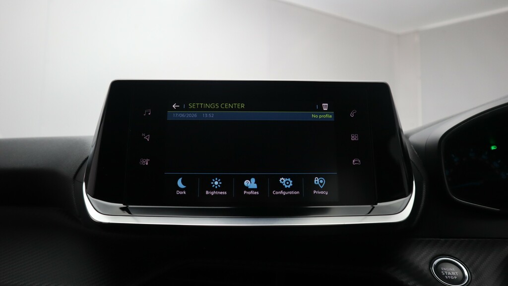 Peugeot e-2008 100Kw Gt Premium 50Kwh Black #22