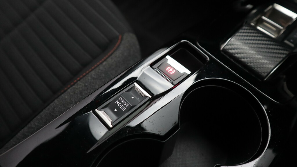 Peugeot e-2008 100Kw Gt Premium 50Kwh Black #27