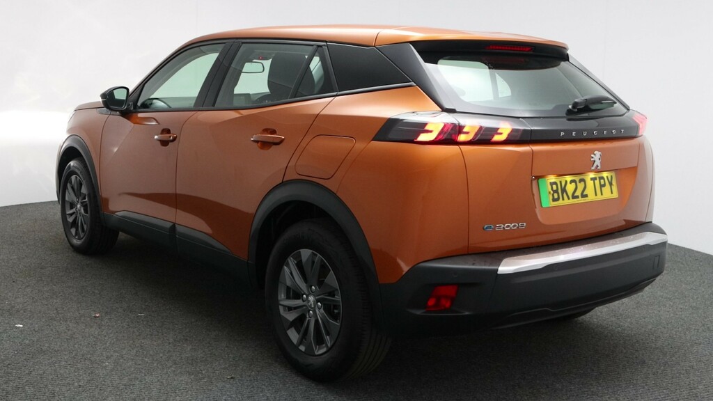 Peugeot e-2008 100Kw Gt Premium 50Kwh Black #5