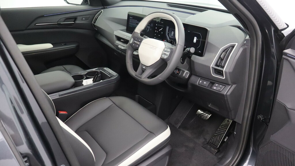 Kia Hatchback #13