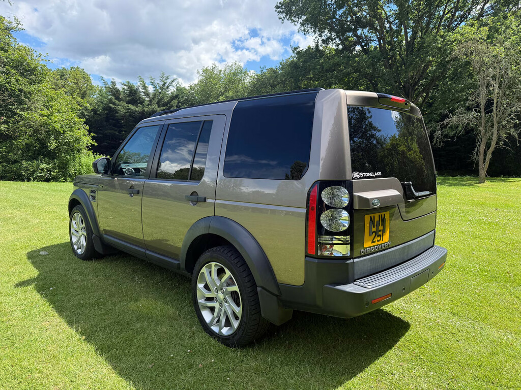 Land Rover Discovery Sdv6 Hse Grey #4