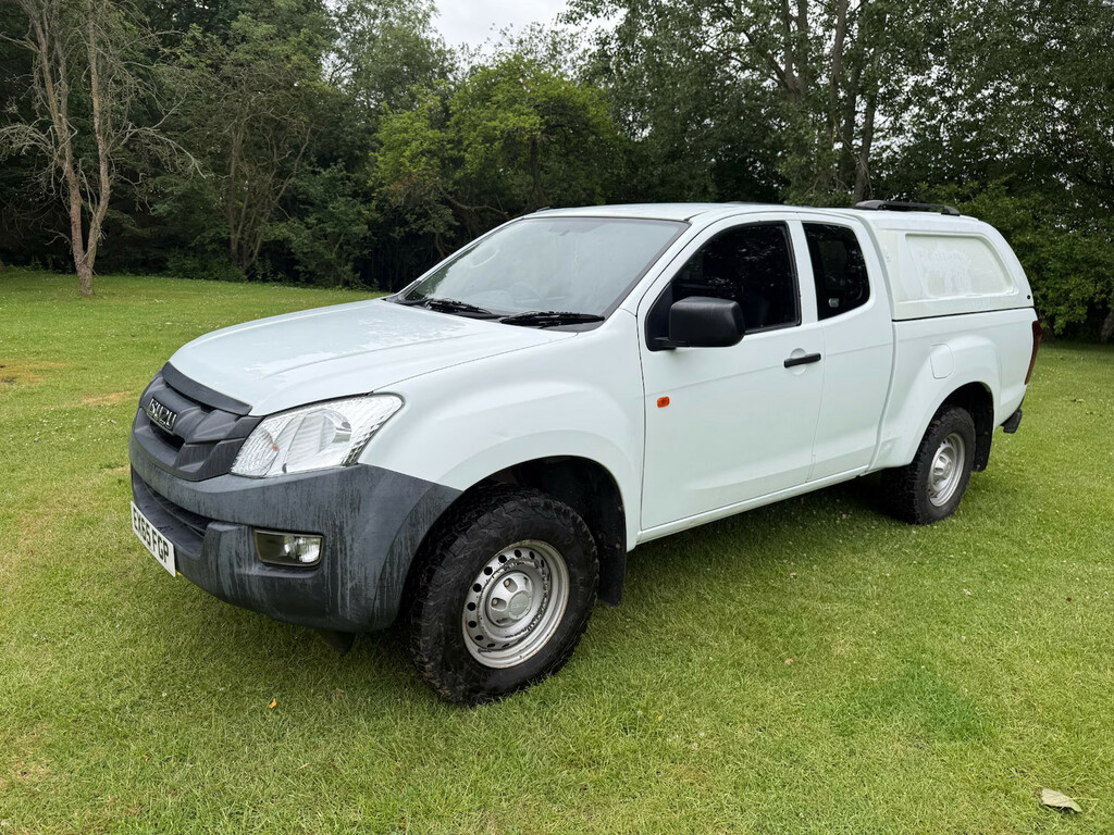 Isuzu D-Max 2.5Td Extended Cab 4X4 Pick Up White #3