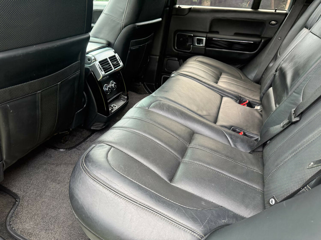 Land Rover Range Rover 3.6 0D Black #9