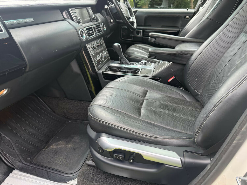 Land Rover Range Rover 3.6 0D Black #8