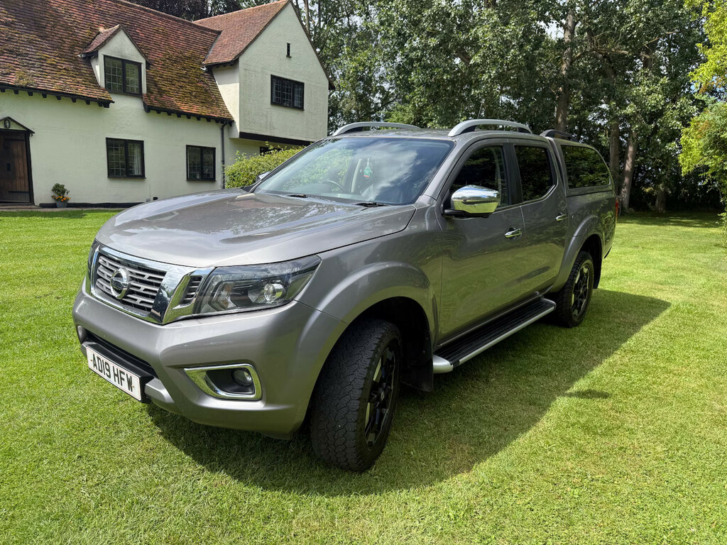 Nissan Navara Navara Tekna Dci White #3