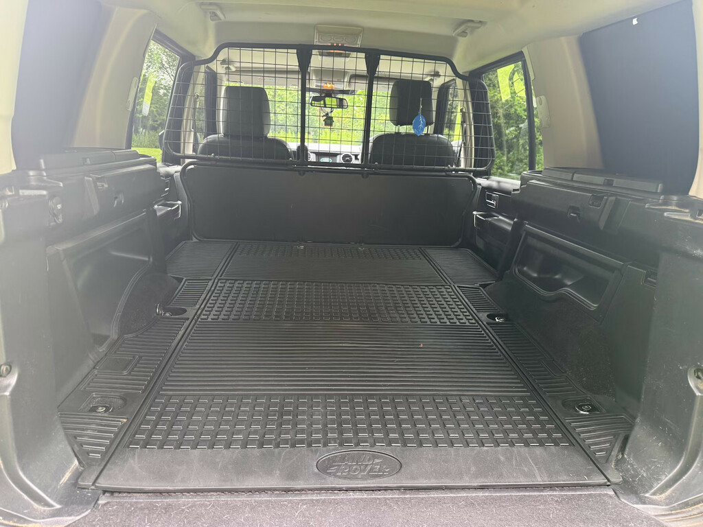 Land Rover Discovery Se Commercial Sd V6 Panel Van Gold #6