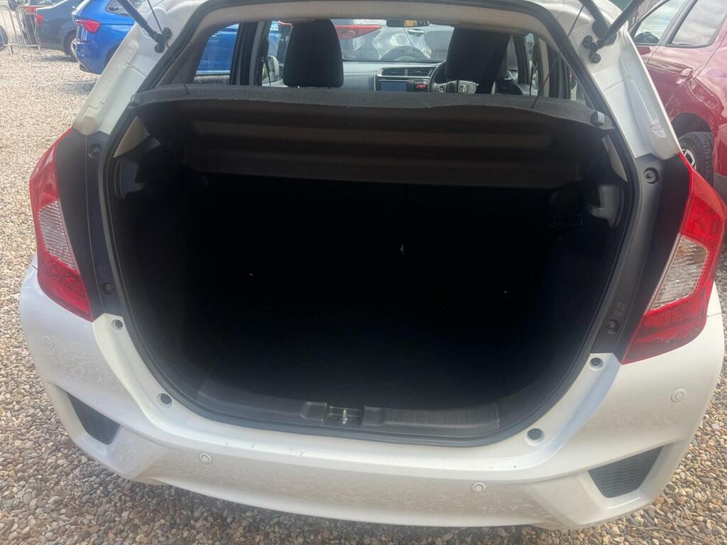 Honda Jazz Hatchback 1.3 I-vtec Se Navi Euro 6 Ss 201 EF66KGJ White #5