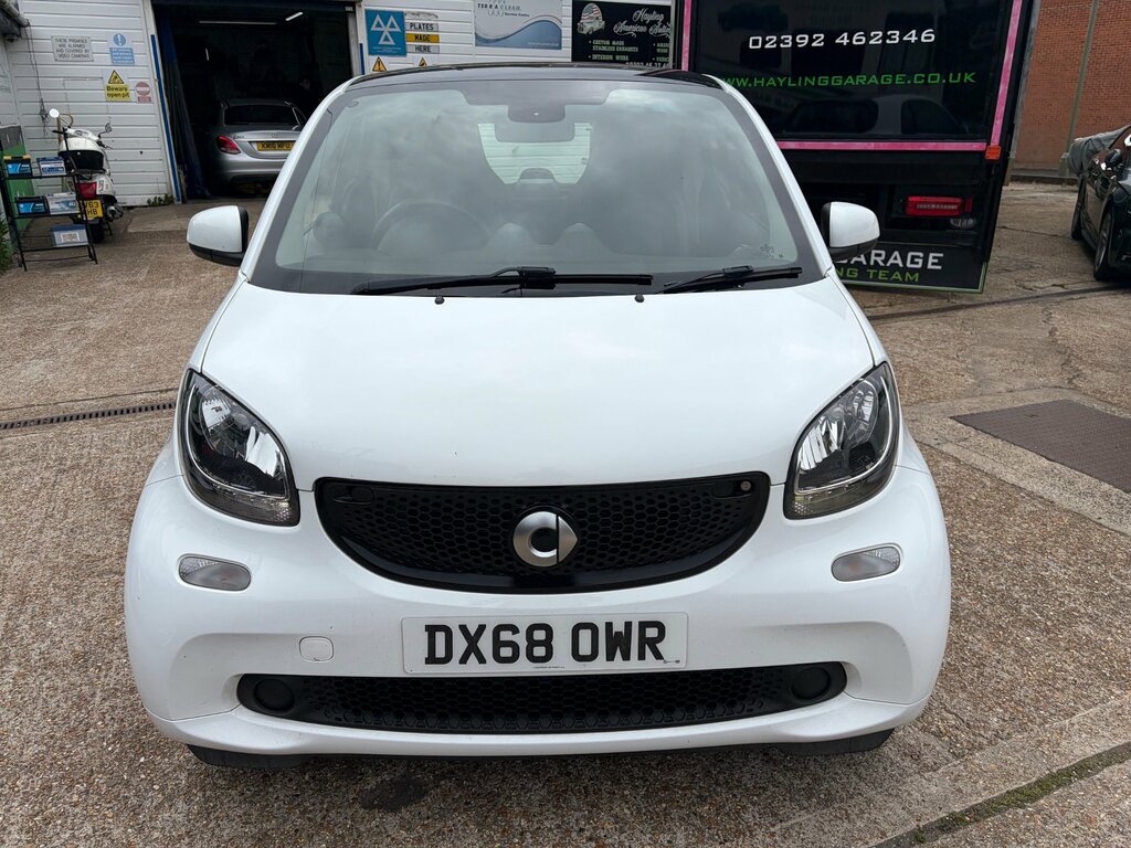 Smart Fortwo Coupe 1.0 Prime Premium Coupe Twinamic Euro White #2