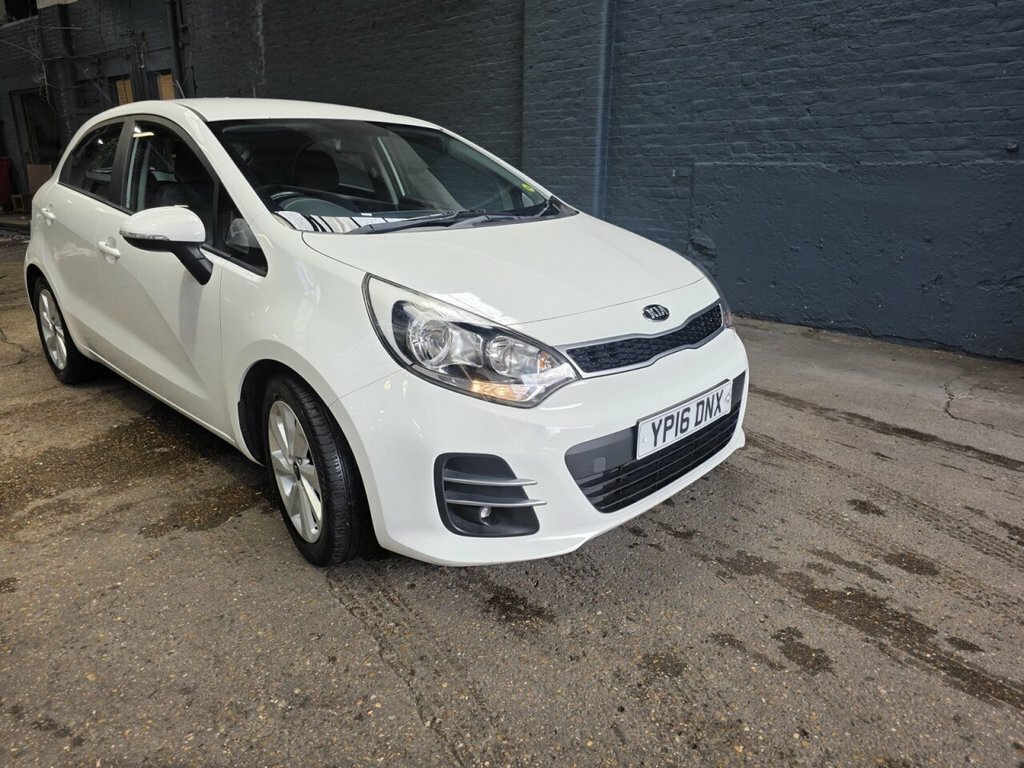 Kia RIO 1.3L 2 White
