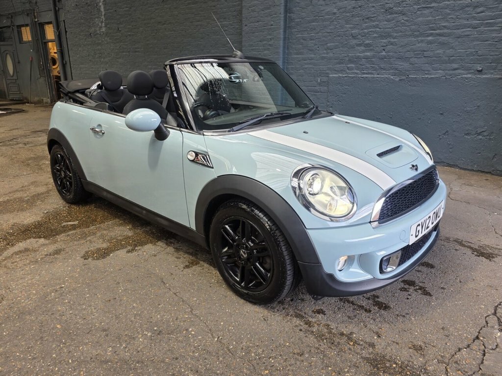 Mini Convertible 1.6L Cooper S Blue