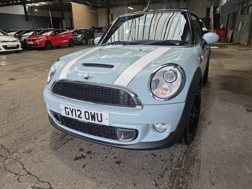 Mini Convertible 2.0 Cooper D Euro 5 Blue #42