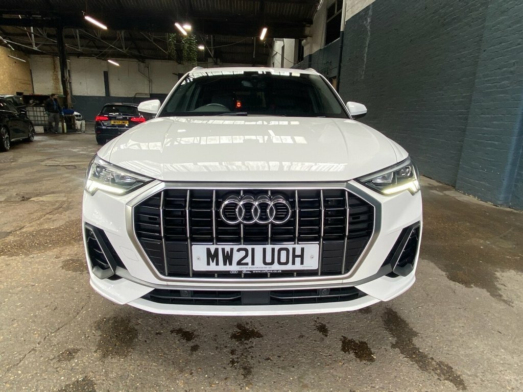 Audi Q3 1.5L S Line MW21UOH White #2