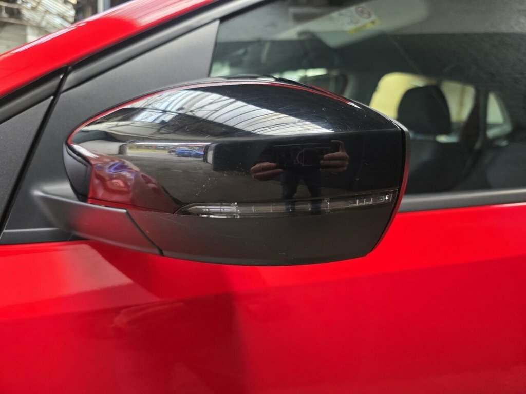 Volkswagen Polo 1L Se Red #2
