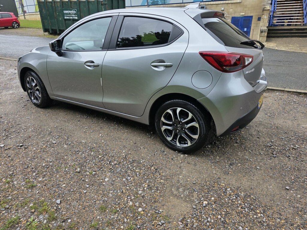 Mazda 2 2 Tech Edition Blue #4