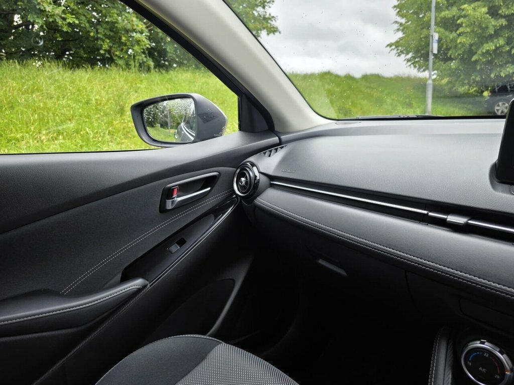 Mazda 2 2 Tech Edition Blue #98