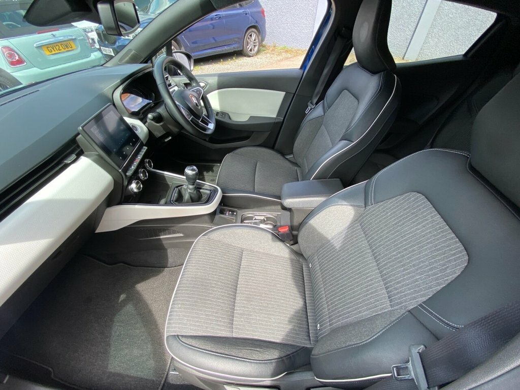 Renault Clio 1L Techno YE23STZ Blue #6
