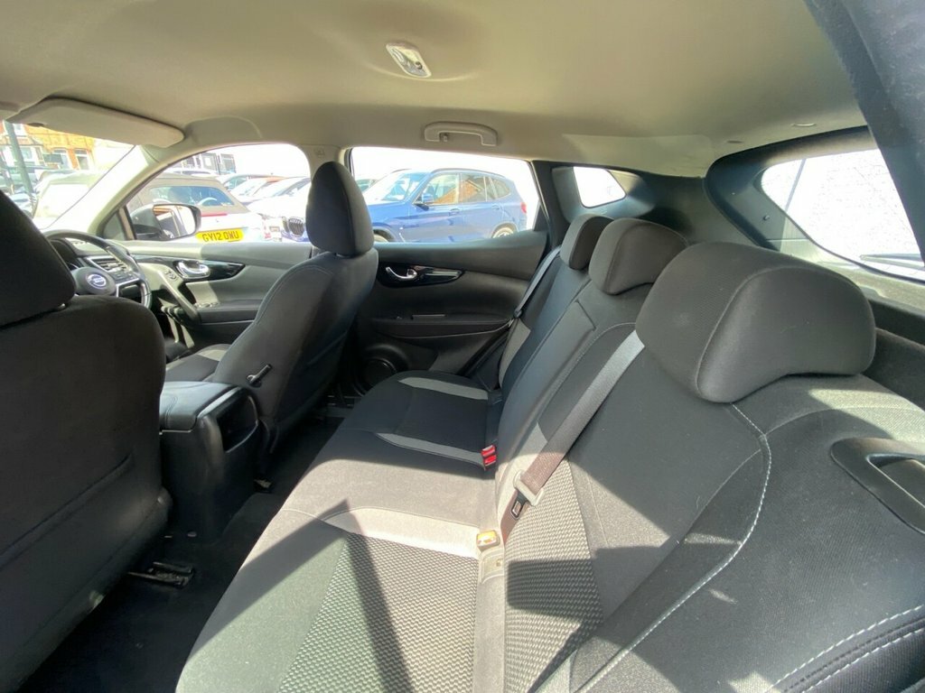 Nissan Qashqai 1.3L Acenta Premium DV21XHC Silver #6