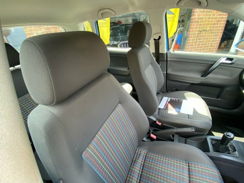 Volkswagen Polo Hatchback Silver #40