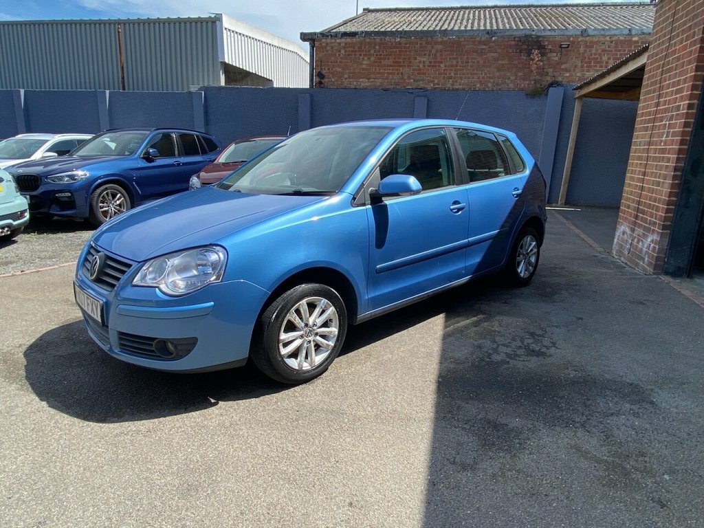 Volkswagen Polo Hatchback Silver #3