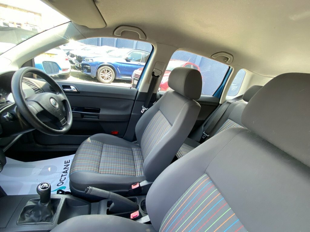 Volkswagen Polo Hatchback Silver #78