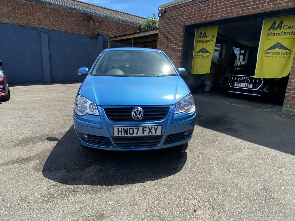Volkswagen Polo Hatchback Silver #85