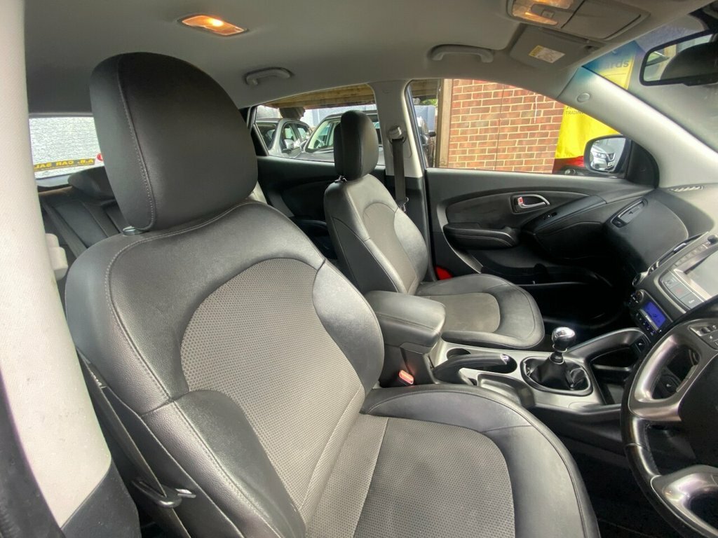 Hyundai Ix35 Crdi Se U2192 Silver #50