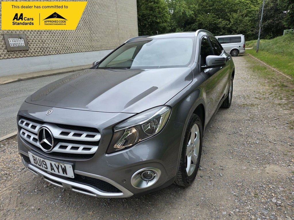 Mercedes-Benz GLA Class 1.6L Sport BU19AYW Grey #2