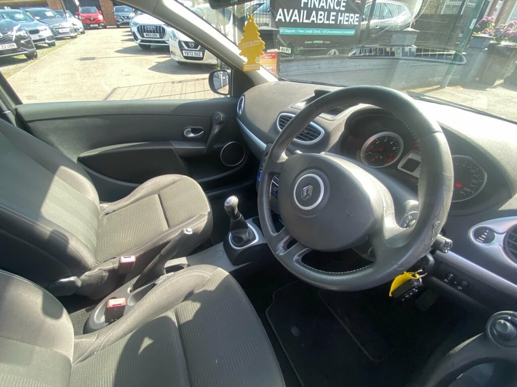 Renault Clio 1.6 Initiale Tomtom Vvt 110 Bhp Blue #13