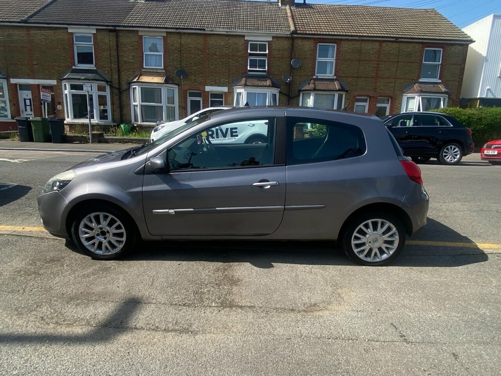 Renault Clio 1.6 Initiale Tomtom Vvt 110 Bhp Blue #4