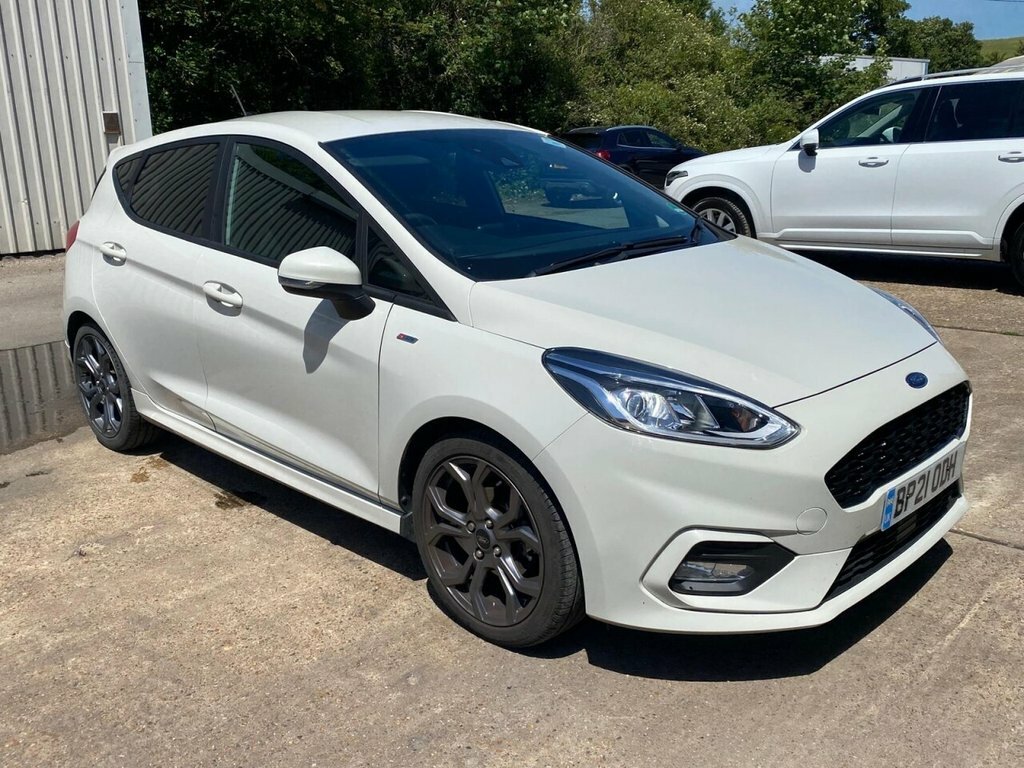 Ford Fiesta 1L St-line Edition White
