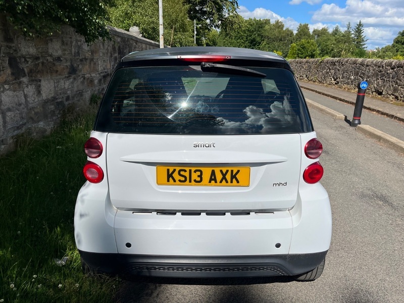 Smart Fortwo Pure Mhd White #4