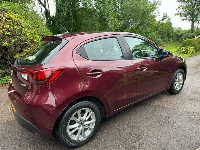 Mazda 2 Se-l Plus Red #6