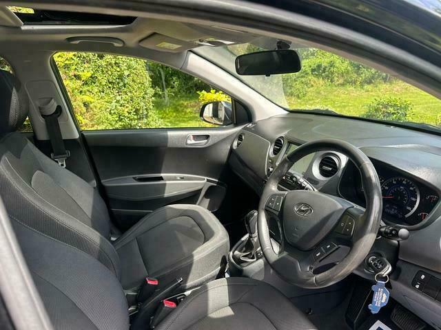 Hyundai I10 1.0 Se 65 Red #12