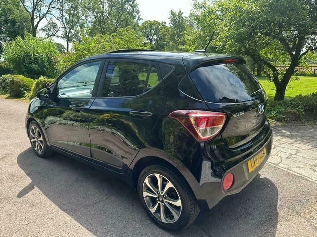 Hyundai I10 1.0 Se 65 Red #10