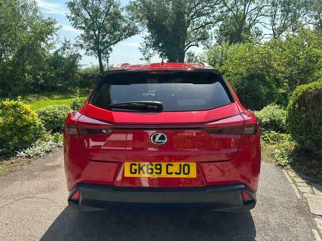 Lexus UX 250H 2.0 Takumi Cvt #8