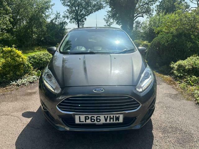 Ford Fiesta Zetec Grey #3
