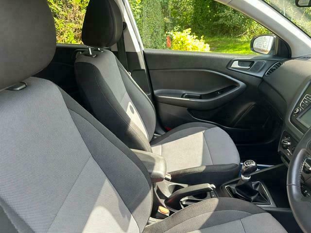 Hyundai I20 Mpi Se  #12