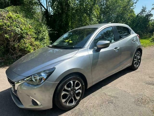 Mazda 2 Sport Nav Silver #2