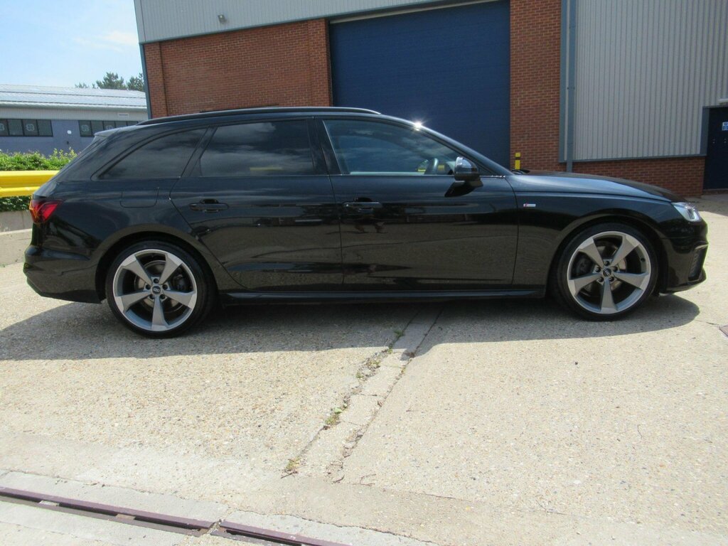 Audi A4 Avant 2.0 Tdi 35 Black Edition S Tronic Euro 6 Ss Black #2